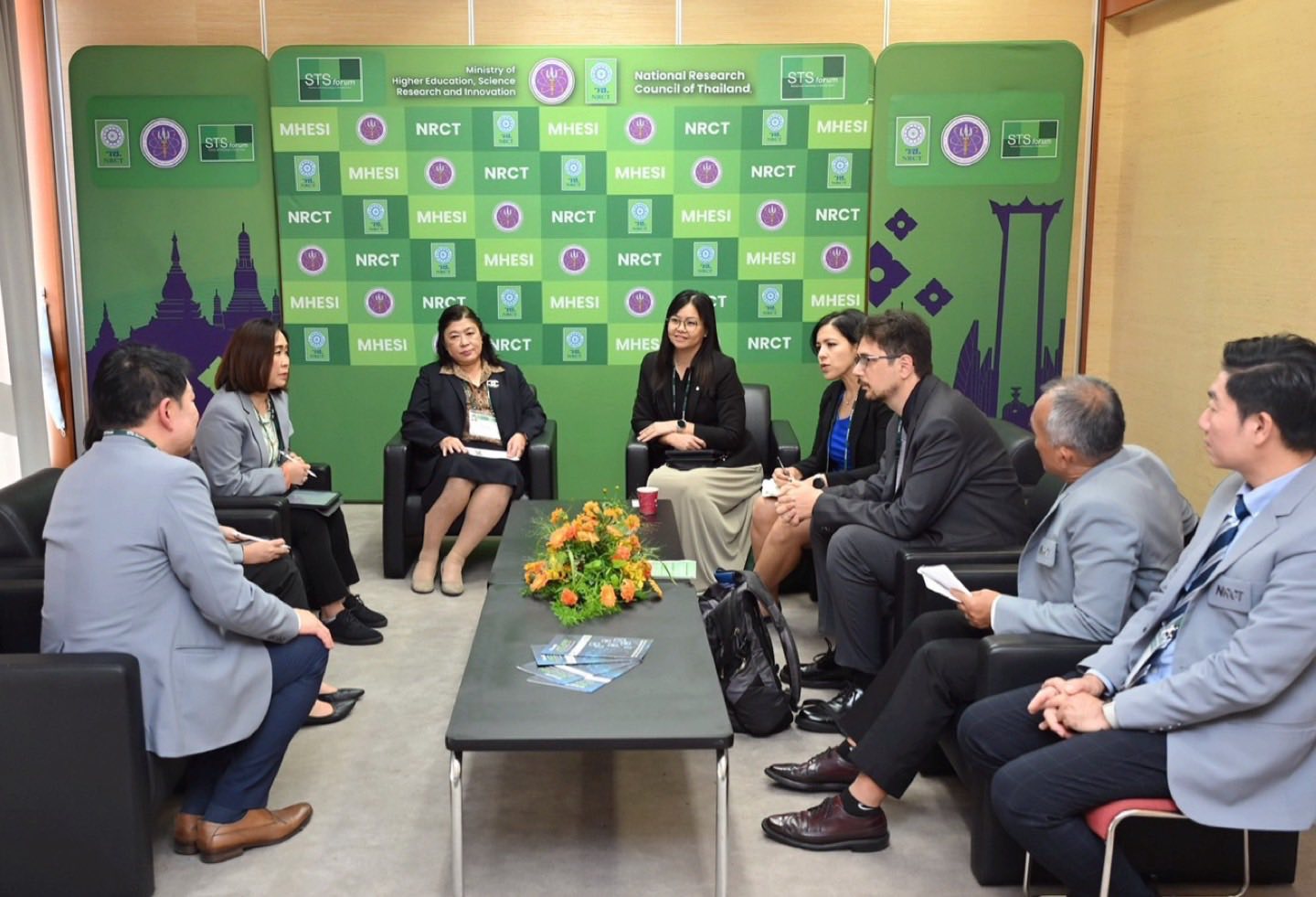 NRCT and Global Young Academy Strengthen Collaboration to Propel Early-Career Researchers Globally